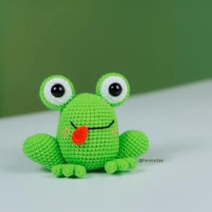 frog amigurumi pattern