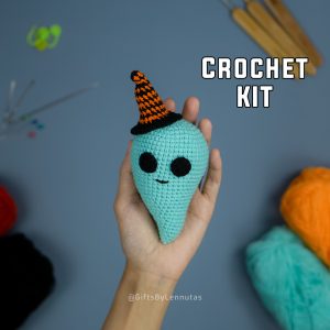 Halloween ghost crochet KIT
