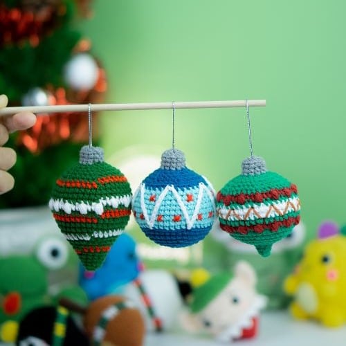crochet ornaments balls