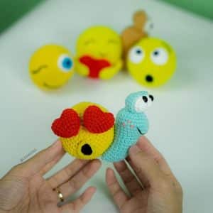 crochet emoji