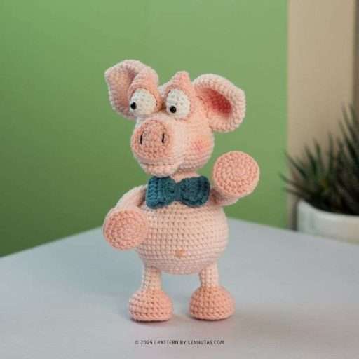 silly pig crochet pattern